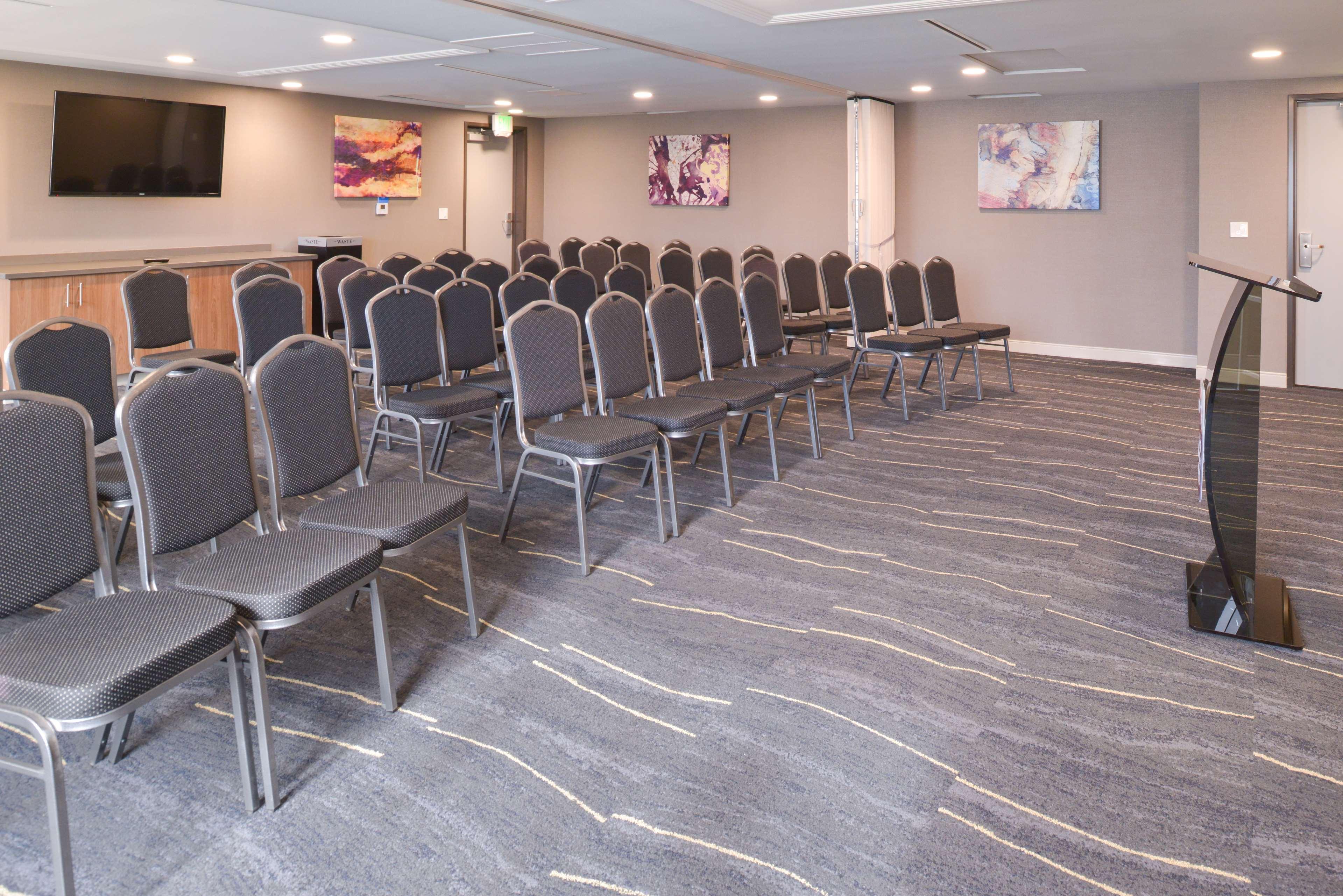 Best Western Plus West Covina Inn מראה חיצוני תמונה