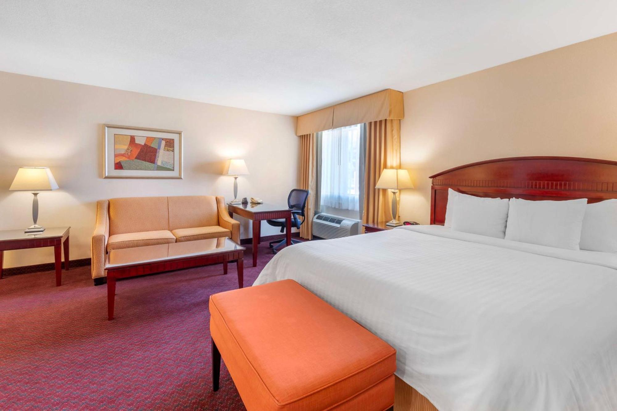 Best Western Plus West Covina Inn מראה חיצוני תמונה