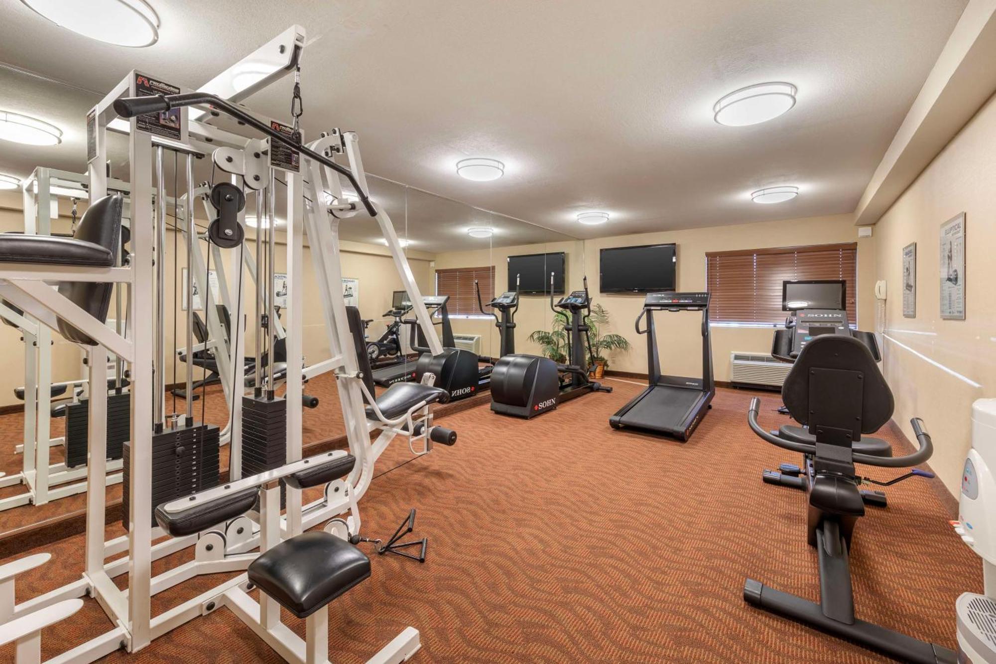 Best Western Plus West Covina Inn מראה חיצוני תמונה